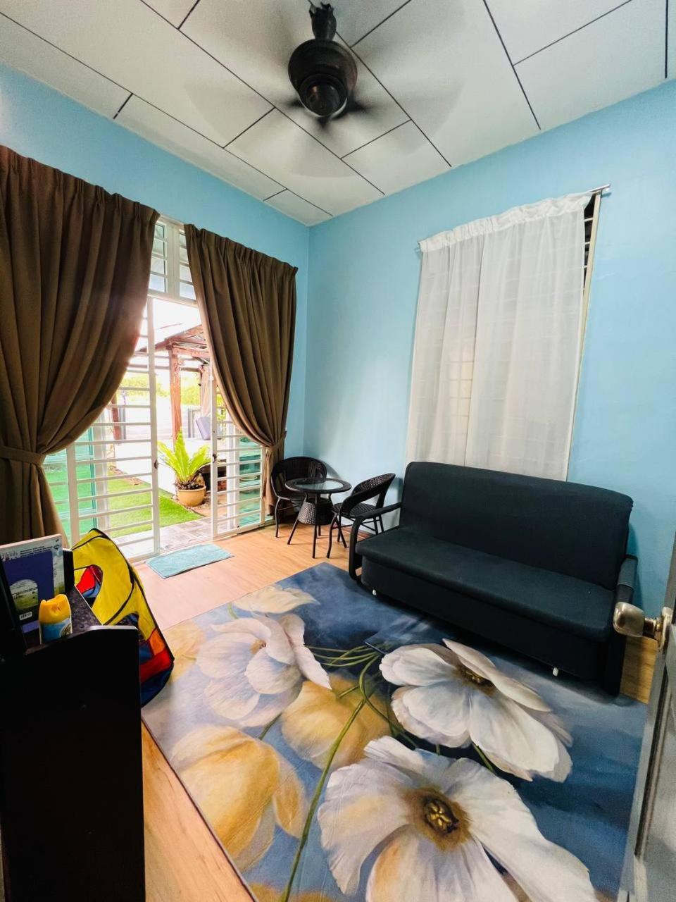 Pulai Field Aa Homestay Kangar Εξωτερικό φωτογραφία