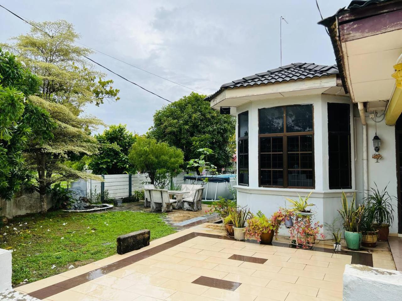 Pulai Field Aa Homestay Kangar Εξωτερικό φωτογραφία
